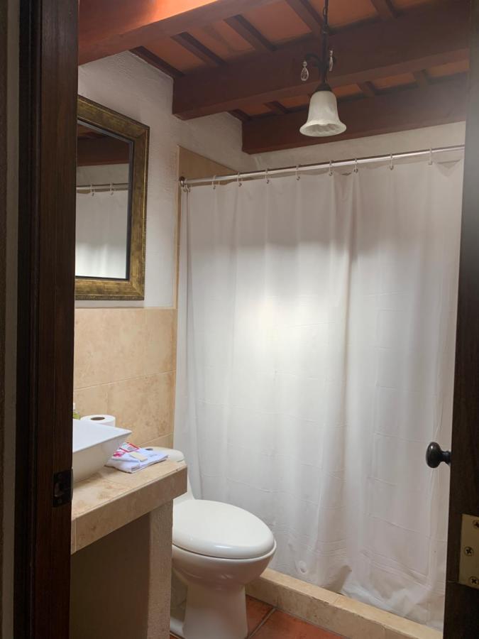 Hotel Mansion Del Rey Антигуа-Гватемала Экстерьер фото